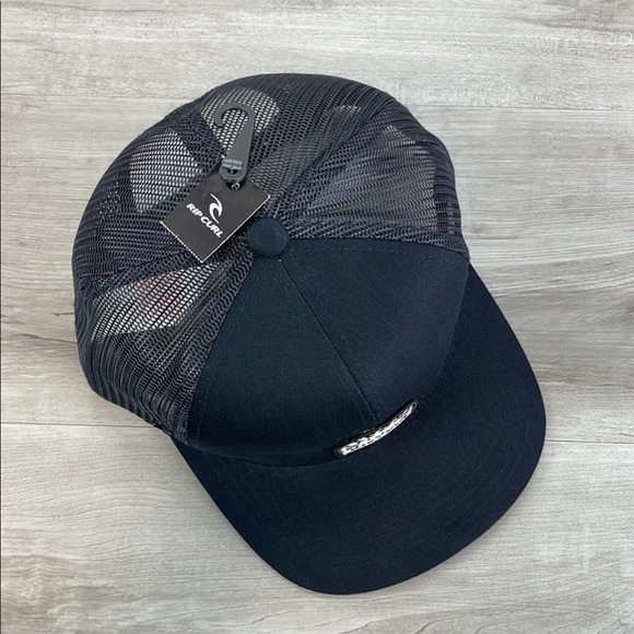 RIP CURL - SNAP BACK HAT - Picture 2 of 6